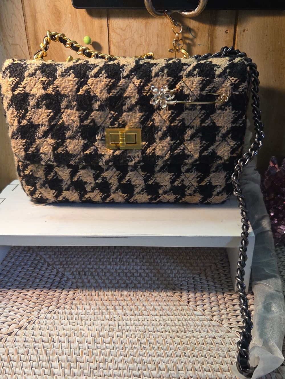 New Black and Beige Houndstooth Chain Shoulder Bag